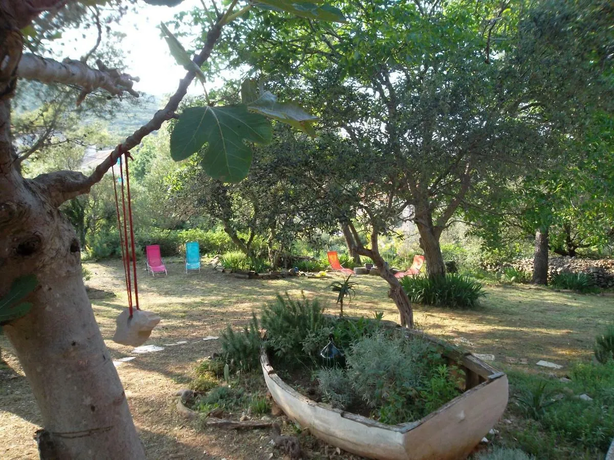 Hodak Apartment Nerezine